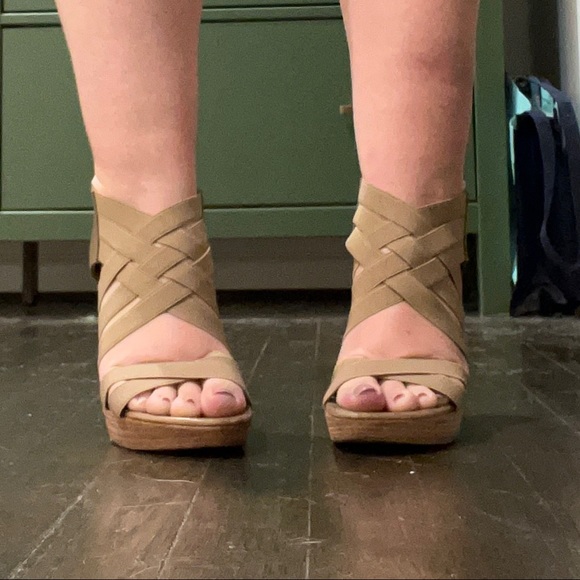 Stuart Weitzman Strappy Heels - Picture 3 of 7